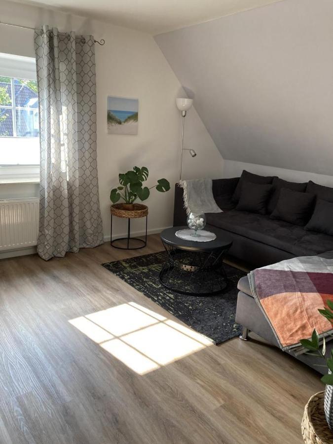 Neu Ferienwohnung Hofmann Husum  Bagian luar foto