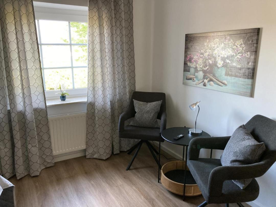 Neu Ferienwohnung Hofmann Husum  Bagian luar foto