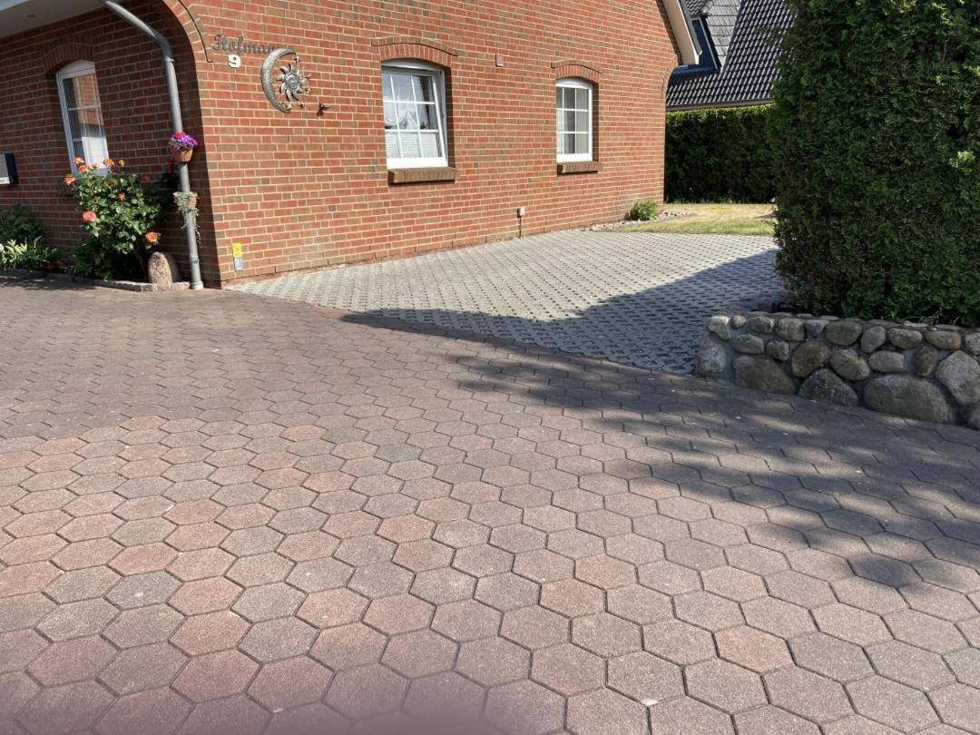Neu Ferienwohnung Hofmann Husum  Bagian luar foto